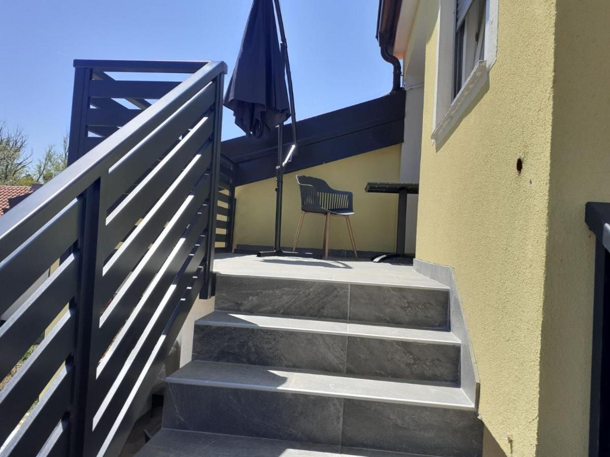 Pavel, Studio Apartman Privlaka  Dış mekan fotoğraf