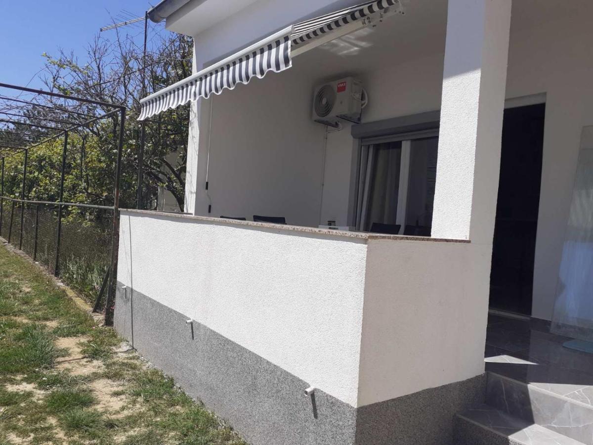 Pavel, Studio Apartman Privlaka  Dış mekan fotoğraf